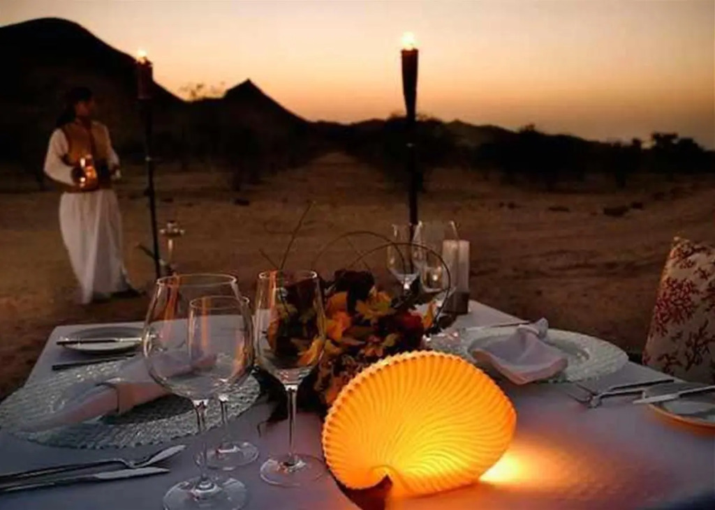 Anantara Desert Islands Resort & Spa