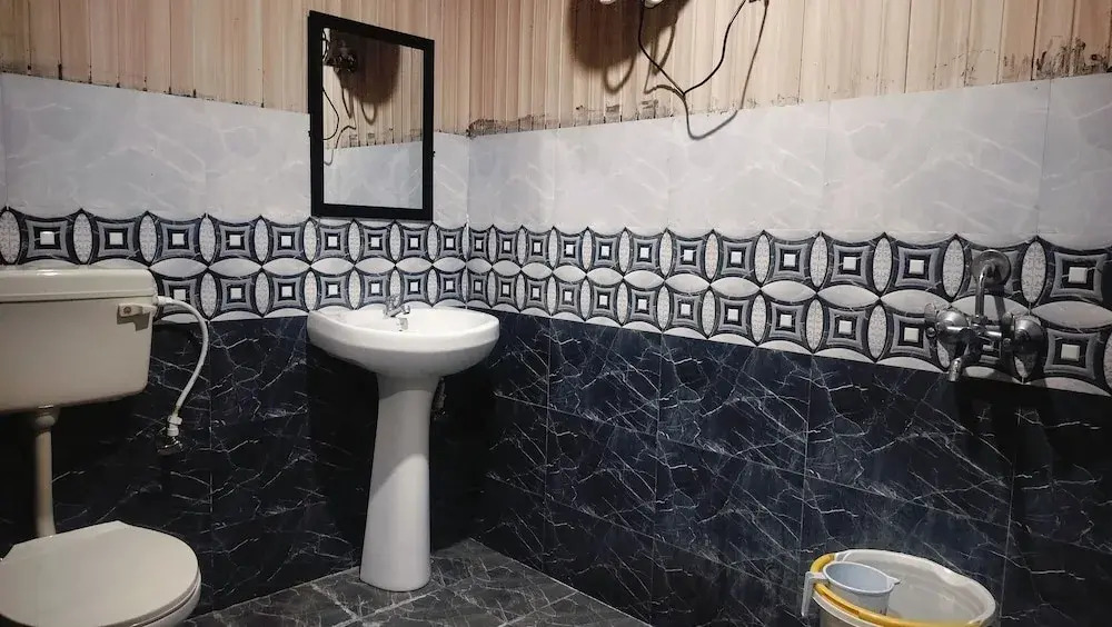 Hotel Nirbana Heights