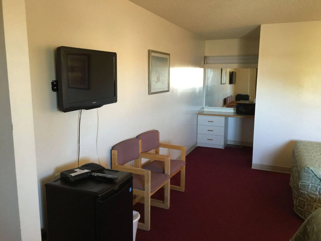 Voyageur Motel