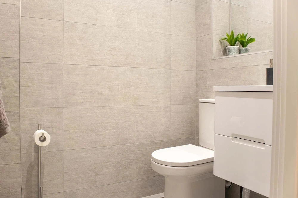 Modern 4-bed Apartment Leeds Business District