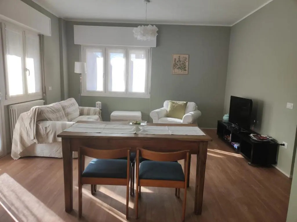 Casa Botta. Ampio appartamento luminoso e confortevole