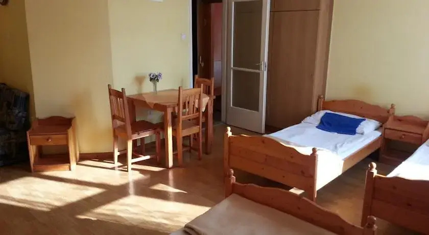 Sportcsarnok Motel