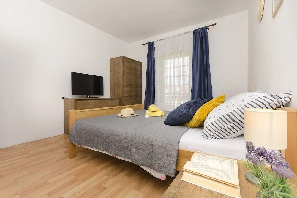 Apartments Ivana