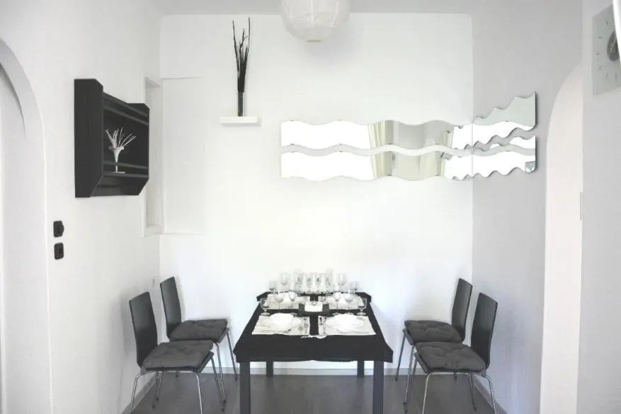 Szőcs Apartment I. (80sqm, fully equipped+balcony)