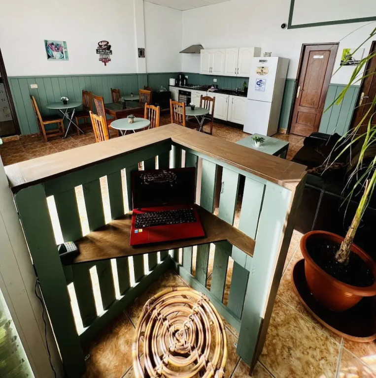 El Jardin De Enock