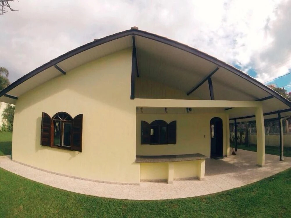 6 Bedroom House - 205