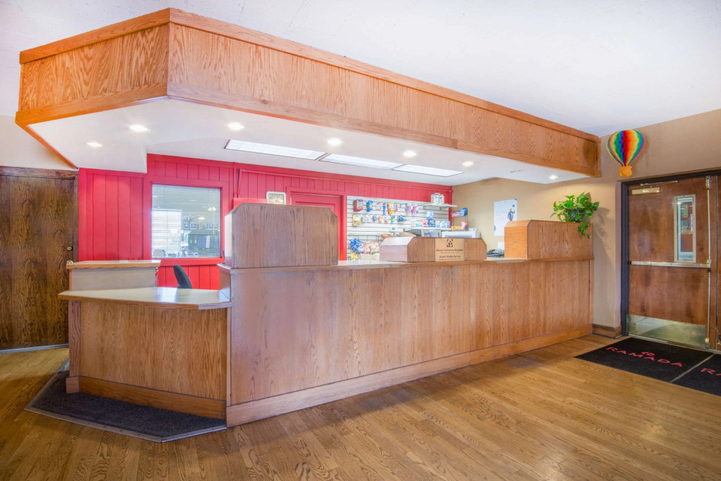 Ramada by Wyndham Albuquerque Airport