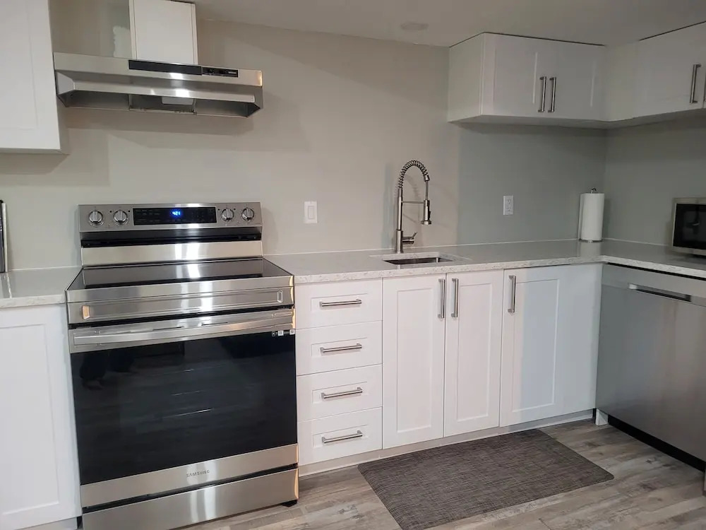 Boardwalk Homes - Executive Townhomes