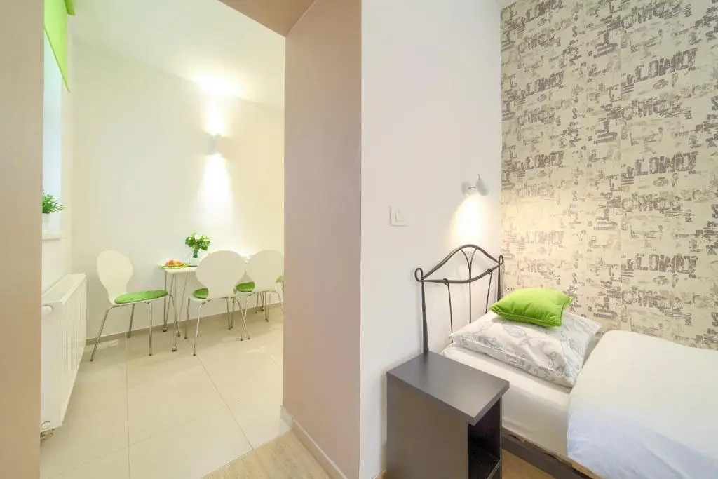 Logo apartments 5 min walk to main square