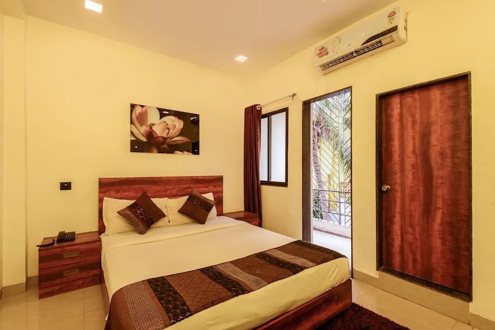 OYO Flagship 17270 Hotel Leo Pride