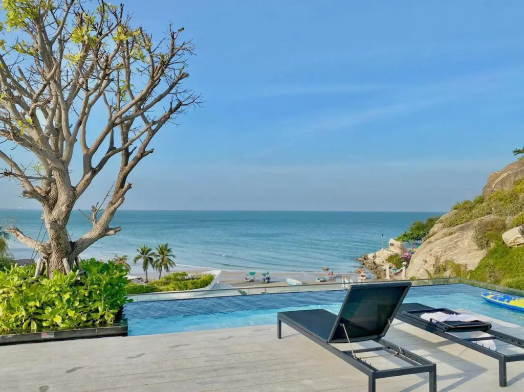 Veranda Seaview 2 BR Beach front residence HuaHin