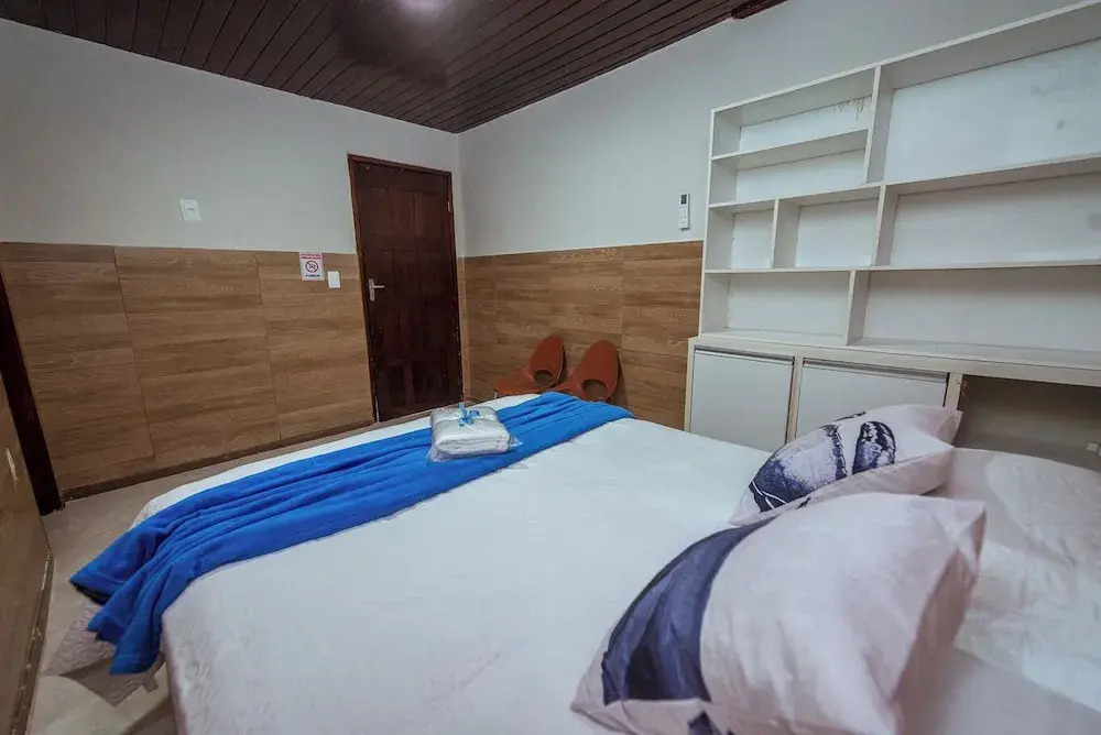 Casa c 4 su tes Piscina Churrasqueira e Garagem