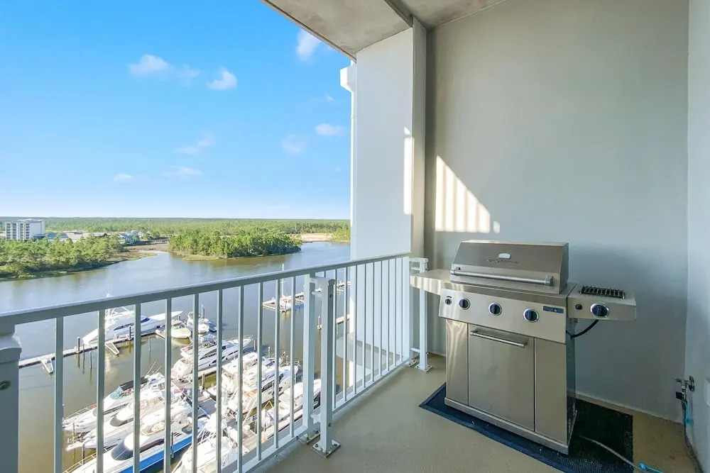 Wharf Resort 917