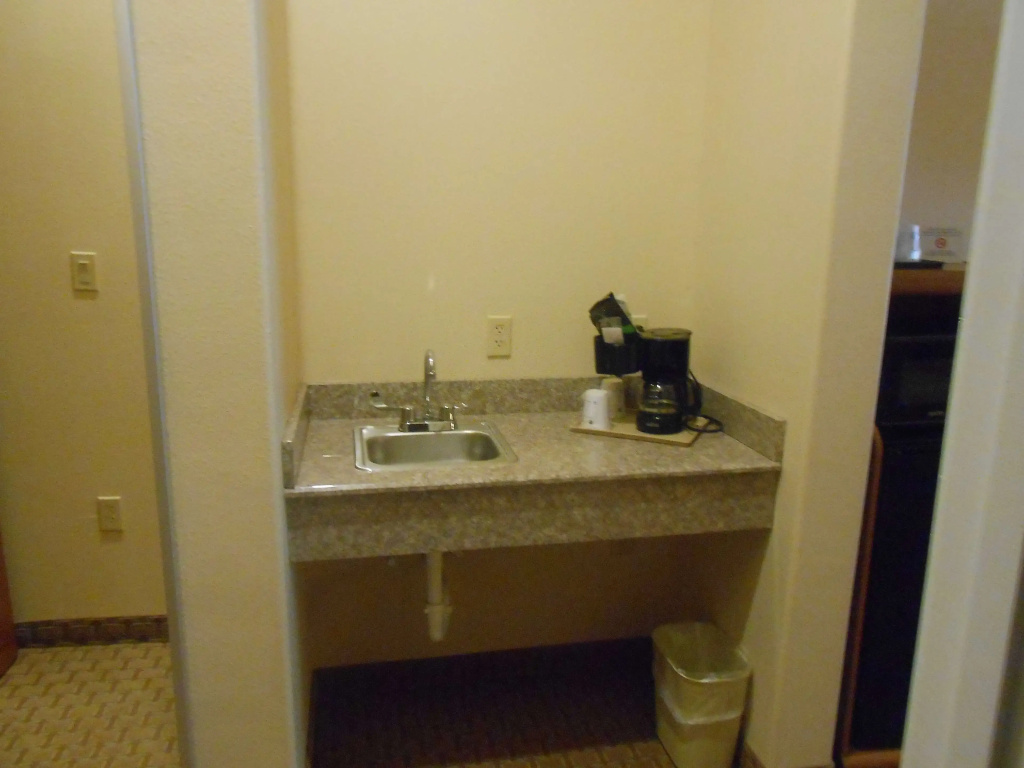 Best Western Plus New Caney Inn & Suites