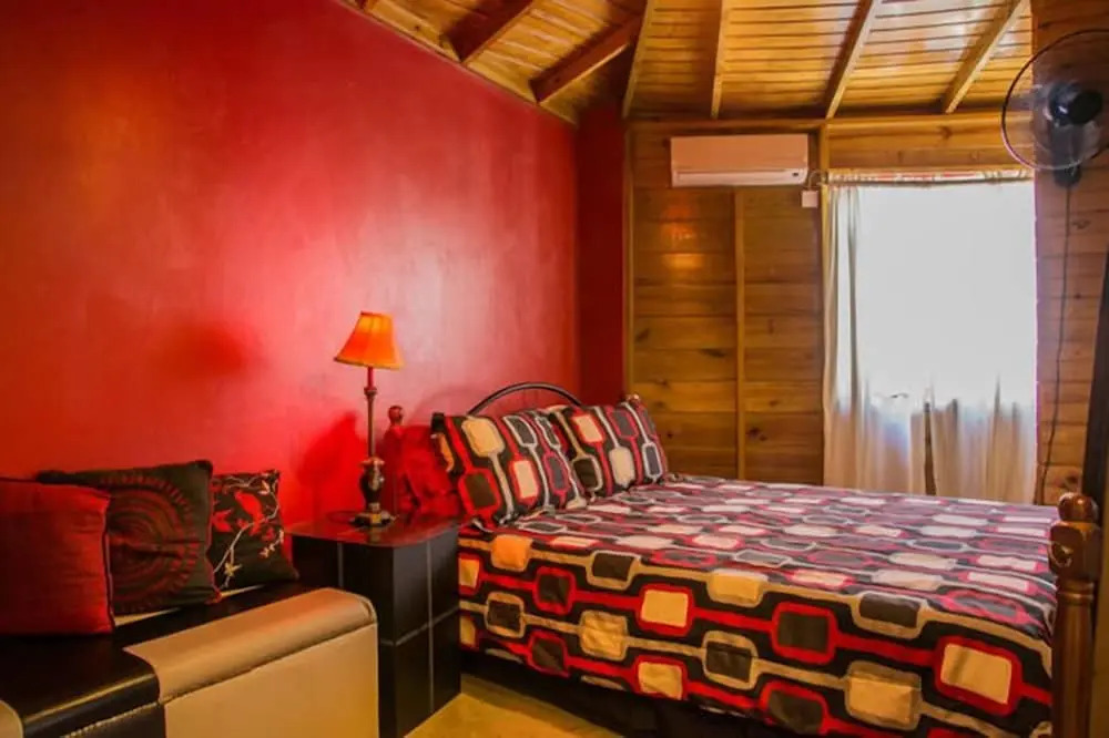 One32 Guest House