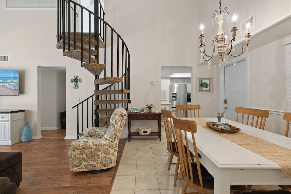 Sea Woods Villa 277