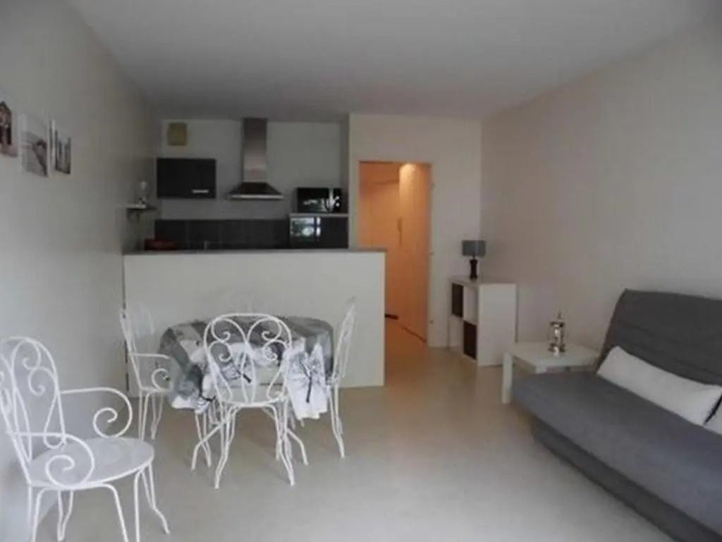 Appartement Saint-Gilles-Croix-de-Vie, 2 pièces, 4 personnes - FR-1-324-235