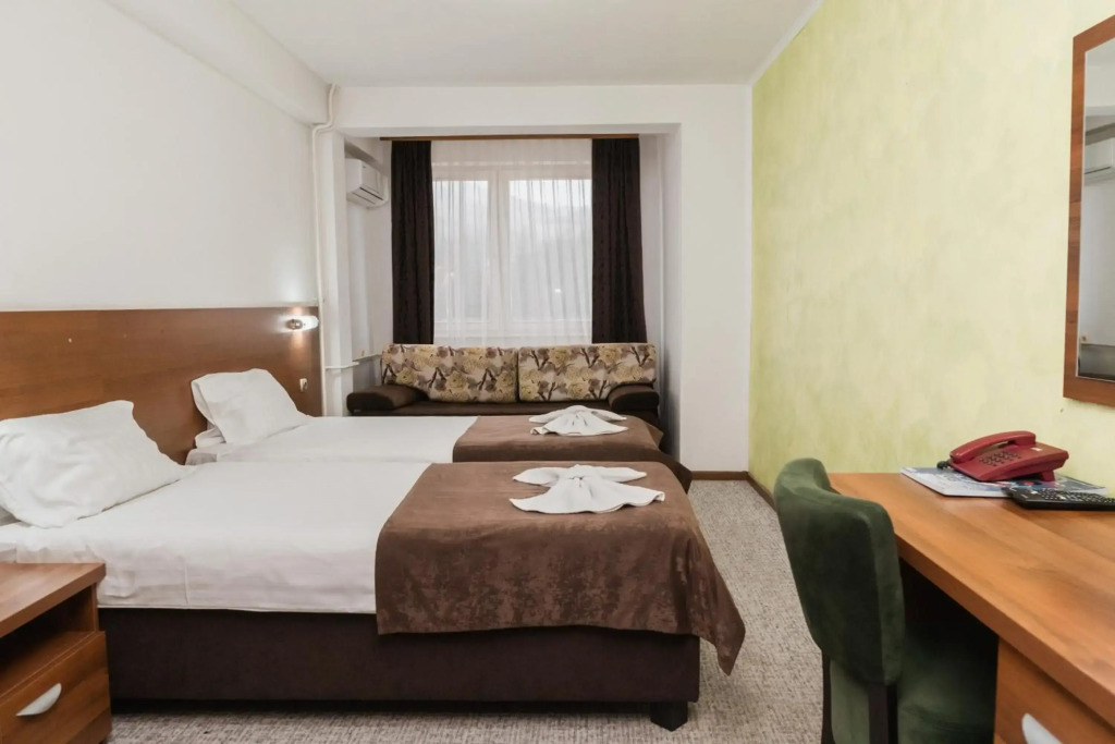 Hotel Damis