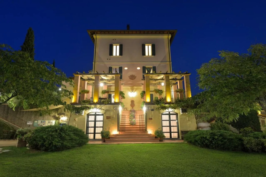 Domus Volumnia Country House