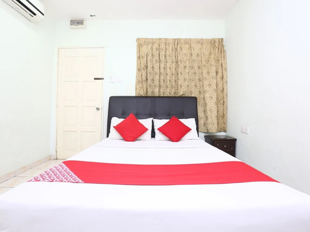 Kb 7 Days Hotel By OYO Rooms