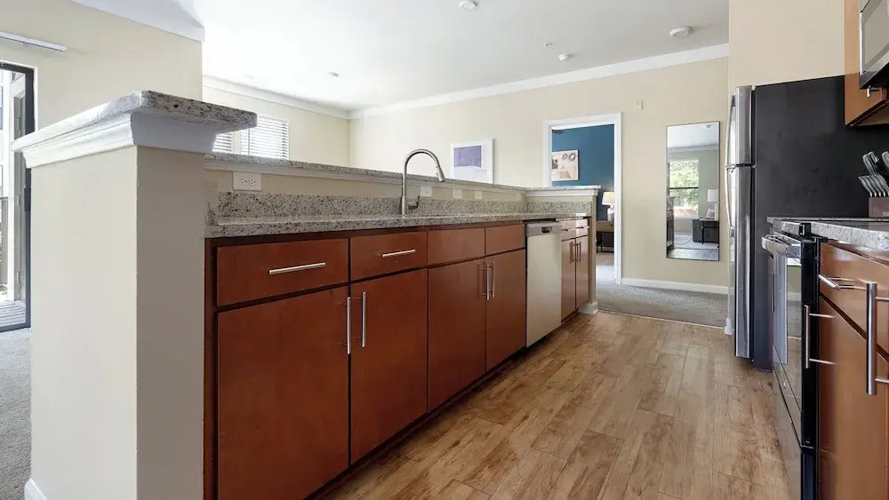 Landing Furnished Apartments - Charlotte Northlake