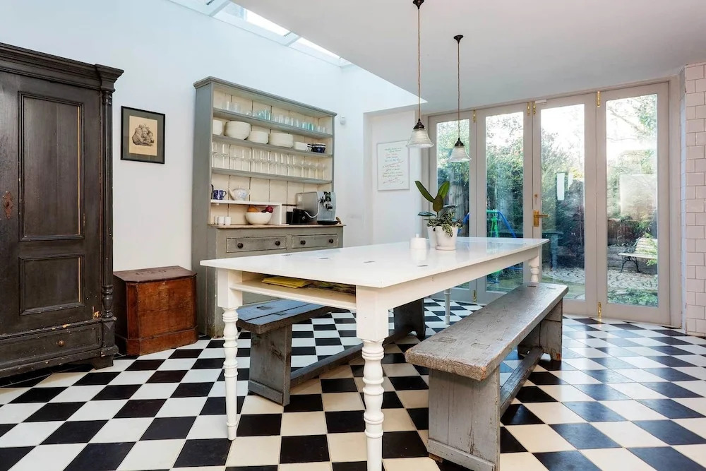 Kynaston Home