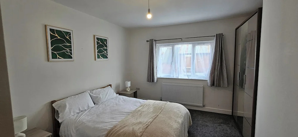 Citrine Suite - Sleeps 8 With Parking