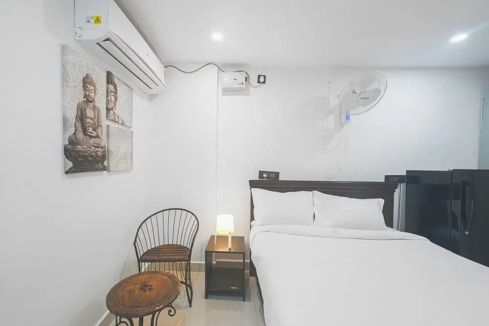 Hivee Hotel