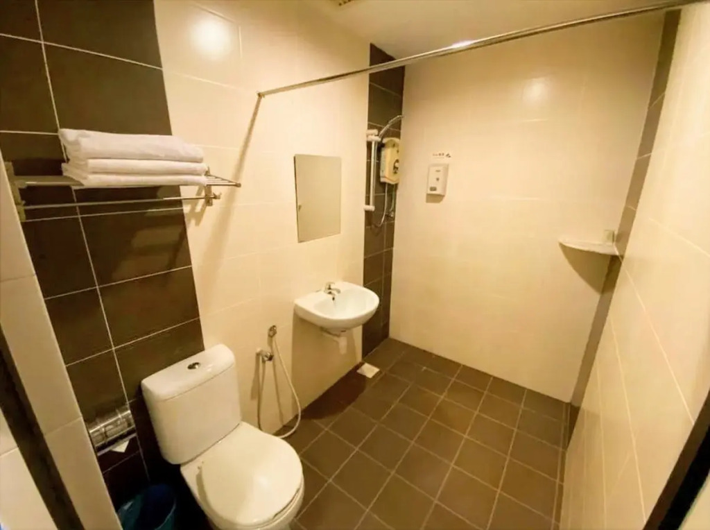 Desa Queenspark Hotel