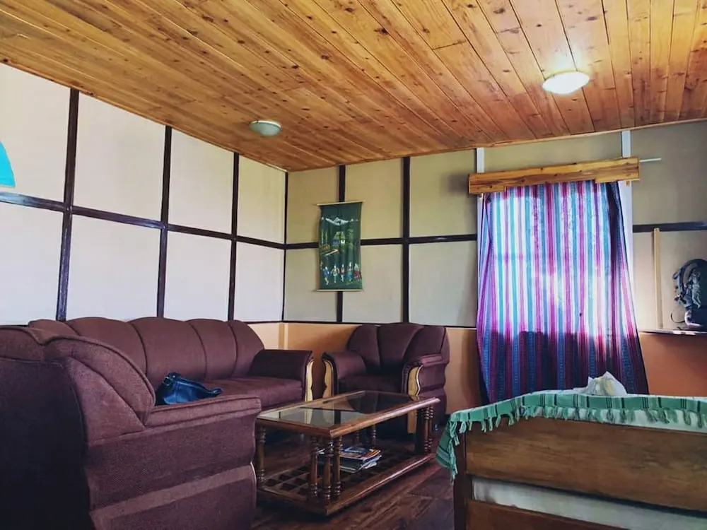 Himalayan Eagle Resort