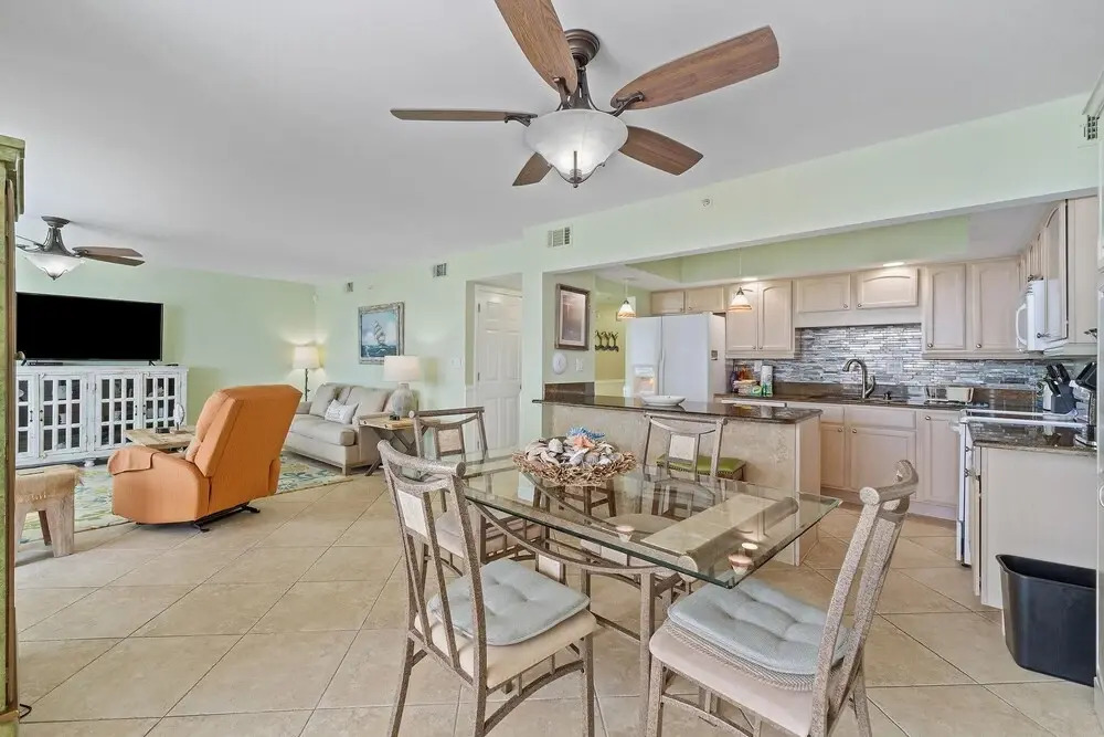 SeaSpray Riverside 214
