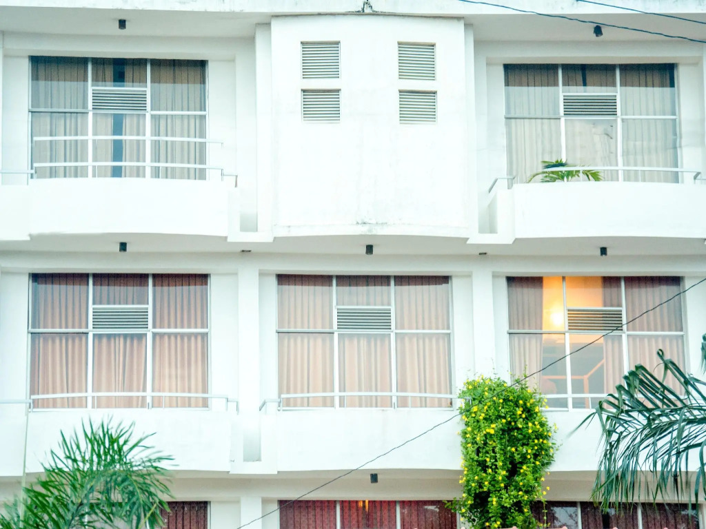 Hotel Marine at Negombo Beach