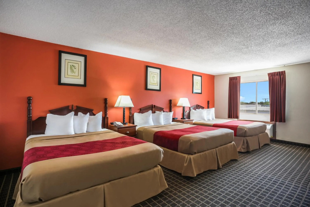 Rodeway Inn