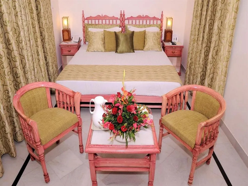 Garden Hotel - Heritage by HRH Group of Hotels