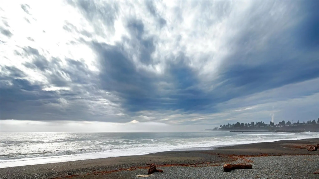 Beachfront Inn