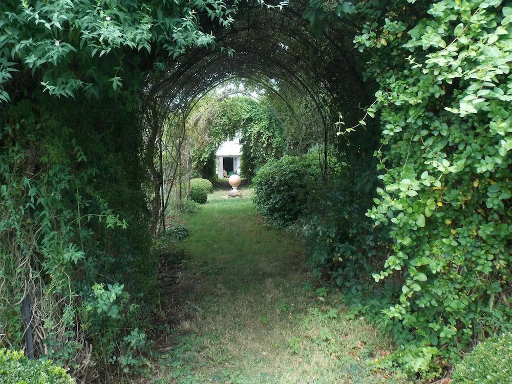 La Maynade