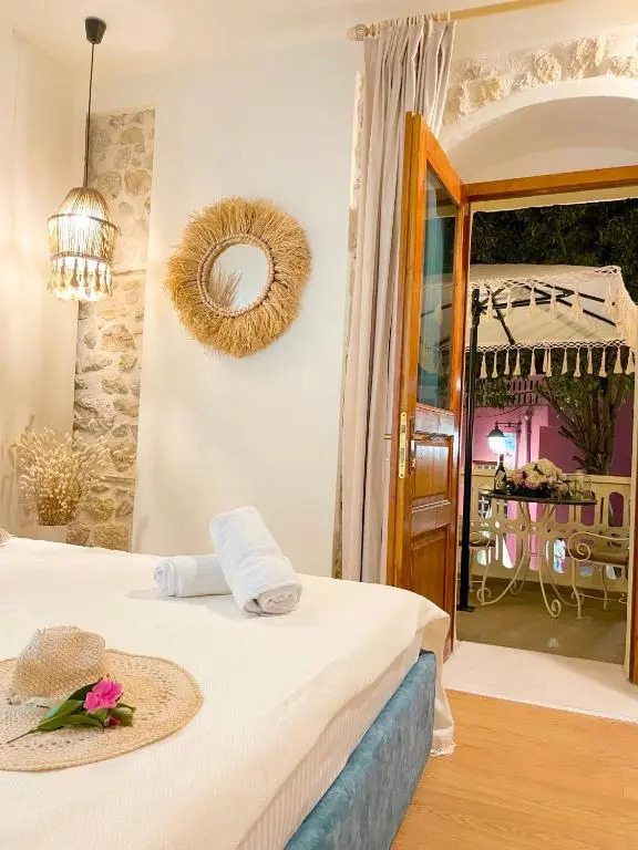 Bohemian Boutique Suites