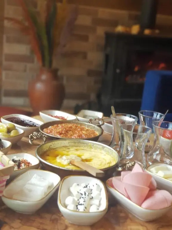 Ayder Guven Dag Evi