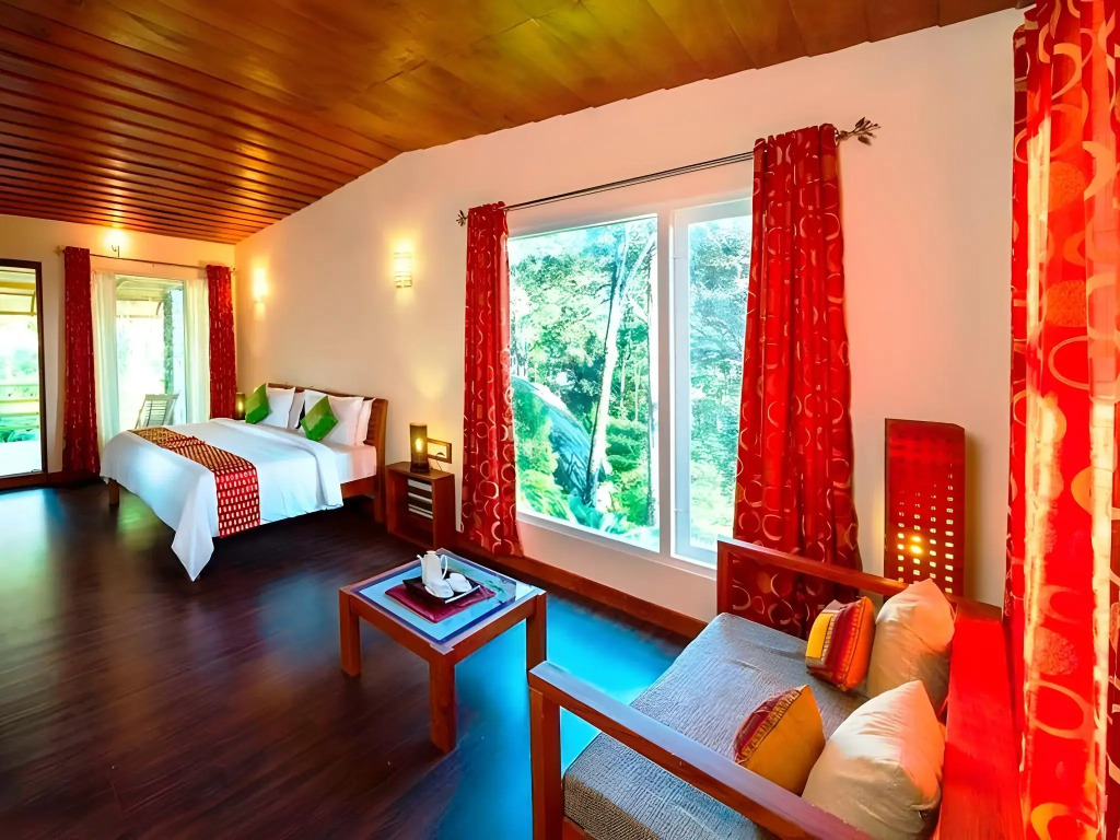 Neelakurunji Luxury Plantation