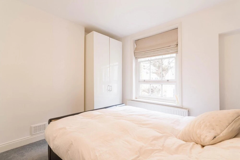 Fantastic 3BD Flat Bethnal Green London Zone 2!