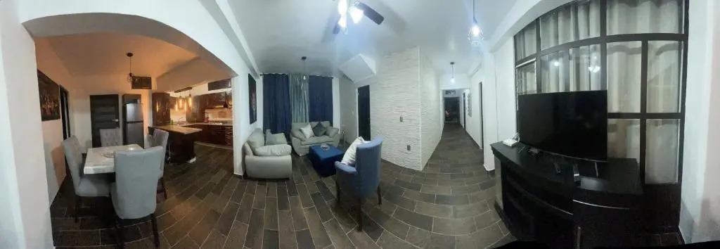 Agradable y caluroso apartamento de 3 recamaras y 2 Baños Completos recién remodelado