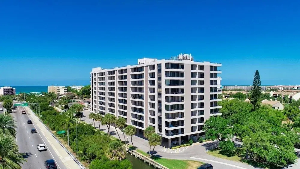 Anchorage Resort 3rd Floor Two Bedroom Condo with Beach Access 2 Condo