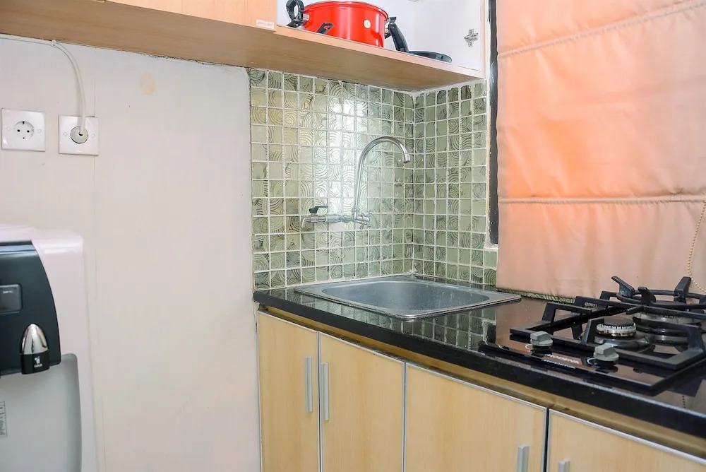 Cozy Living with Modern Design 1BR Kebagusan City Apartment