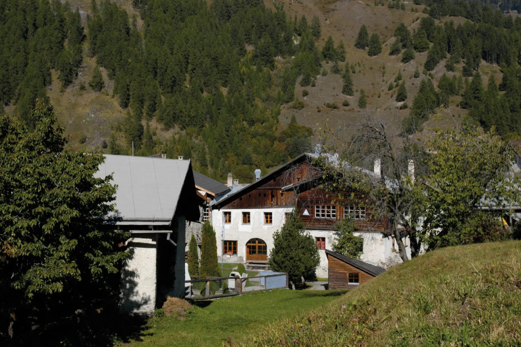 Youth Hostel Sta-Maria