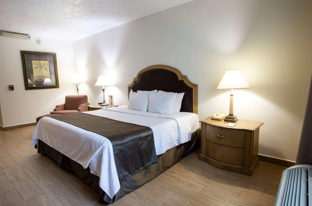 Best Western PLUS Monterrey Colón