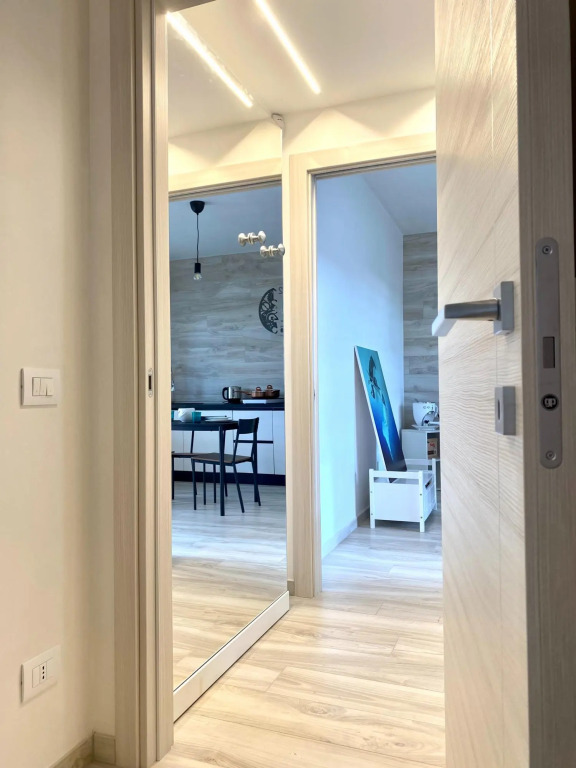 Brand new apartment in Monopoli, private pool, private parking, suitable for couples-Allegria Pool House