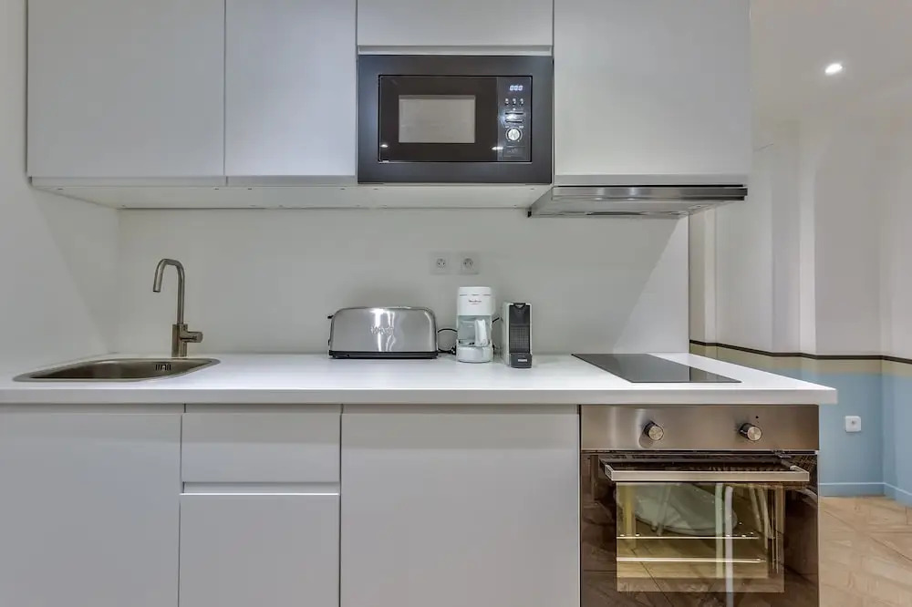 86 Urban Lovely Apartment