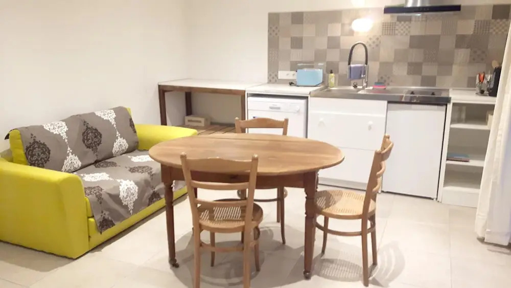 Apartment with One Bedroom in Barcelonnette, with Wonderful Mountain View, Enclosed Garden And Wifi - 11 Km From the Slopes