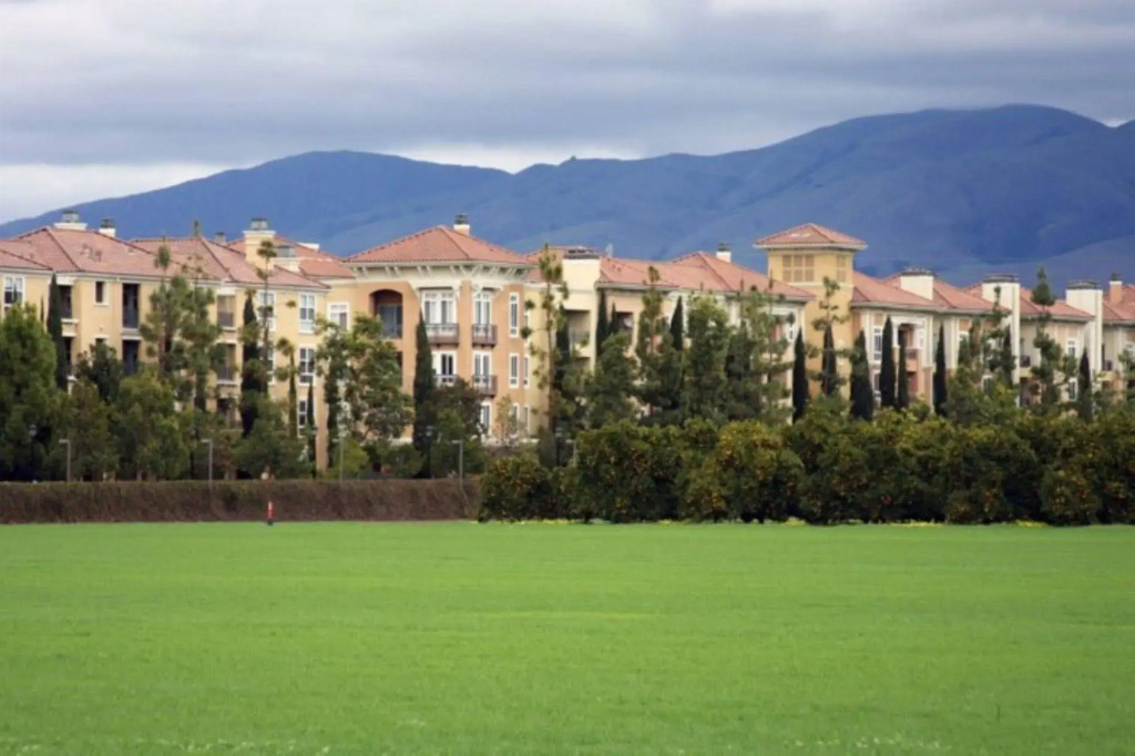 Global Luxury Suites at North Park