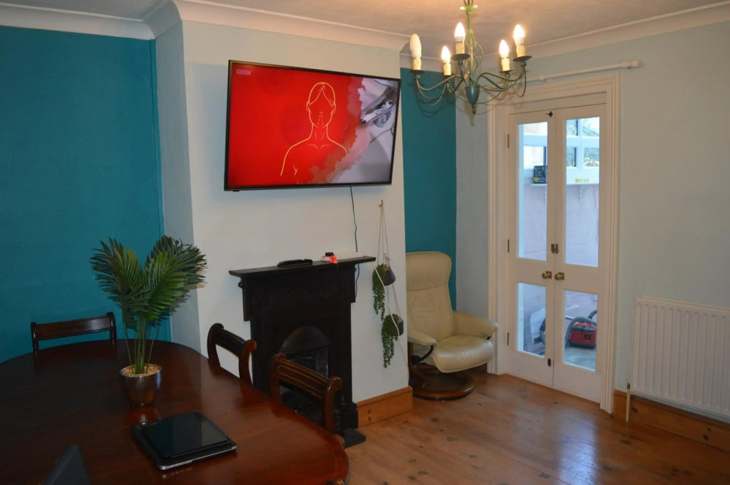 The Crandale House Vacation Home